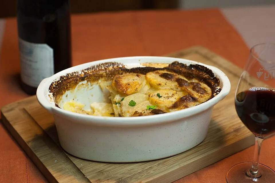 Creamy Scalloped Potatoes recipe